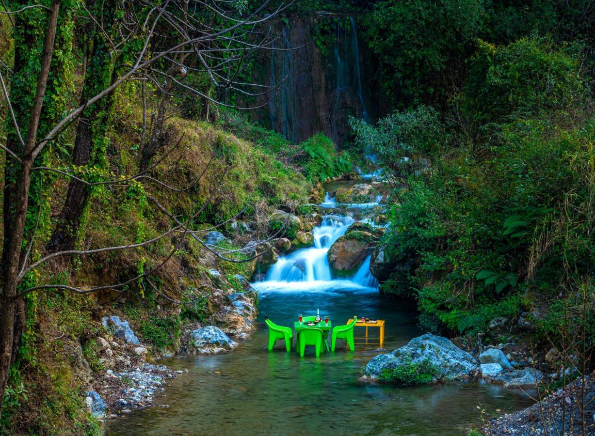 The Hosteller Mussoorie By The Streamside, Kempty Zewnętrze zdjęcie
