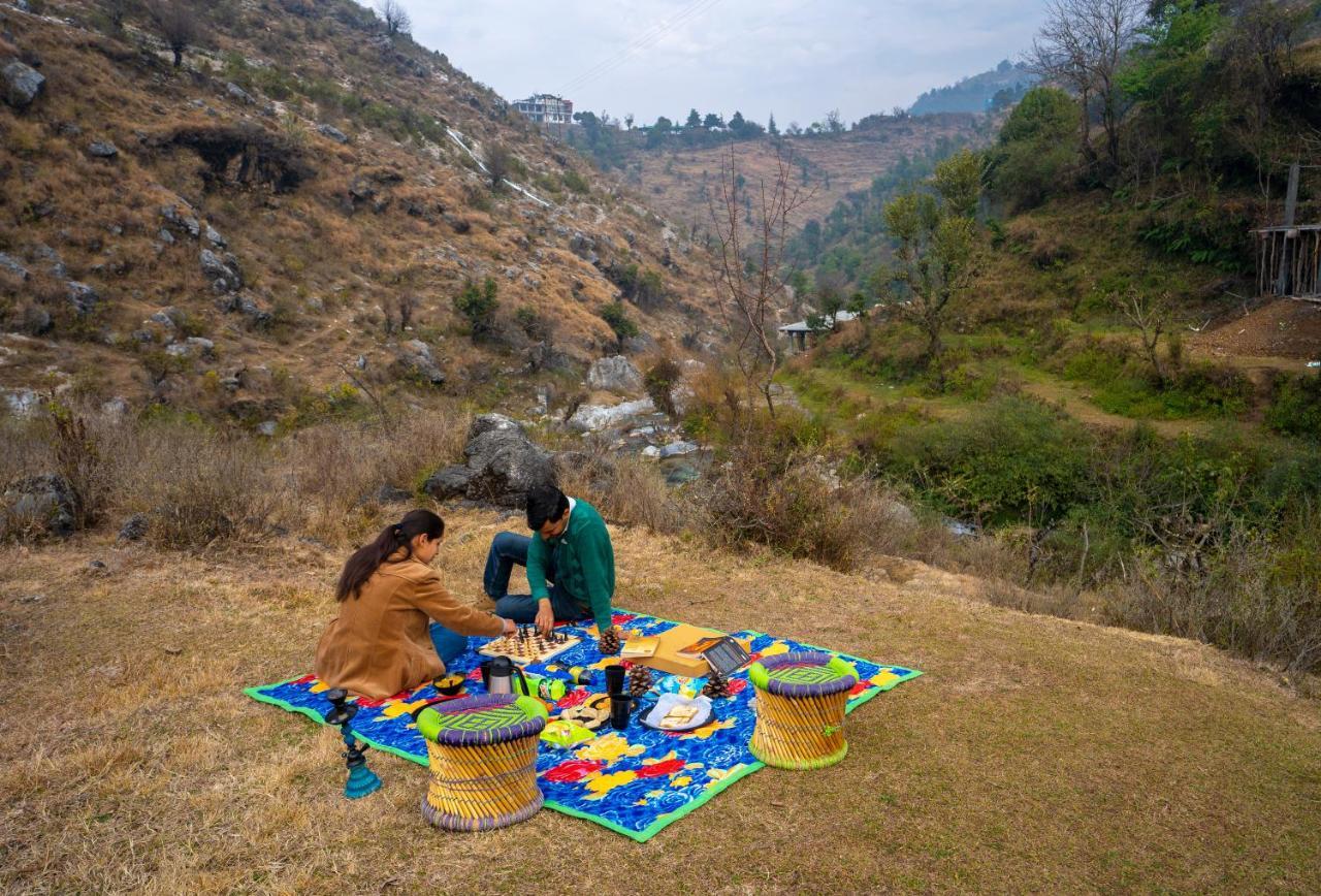 The Hosteller Mussoorie By The Streamside, Kempty Zewnętrze zdjęcie