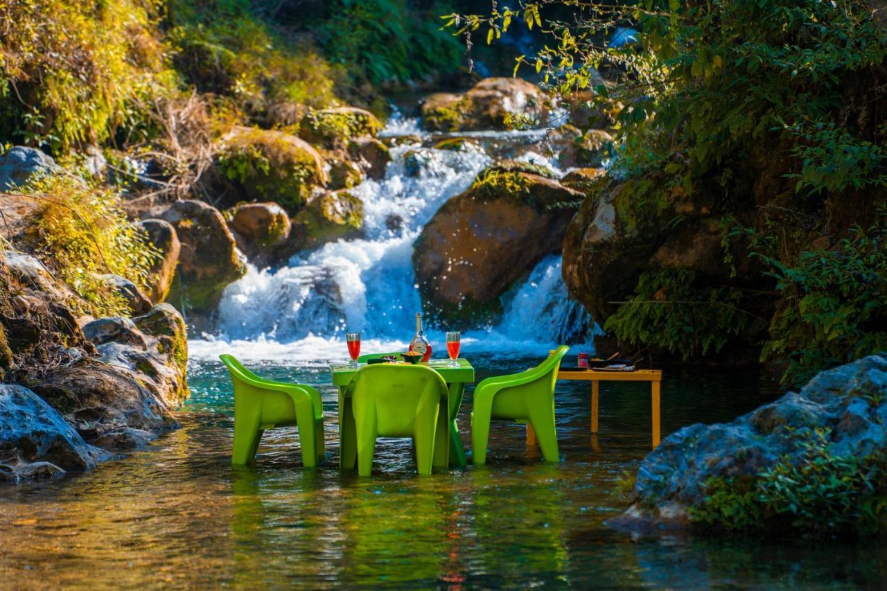 The Hosteller Mussoorie By The Streamside, Kempty Zewnętrze zdjęcie