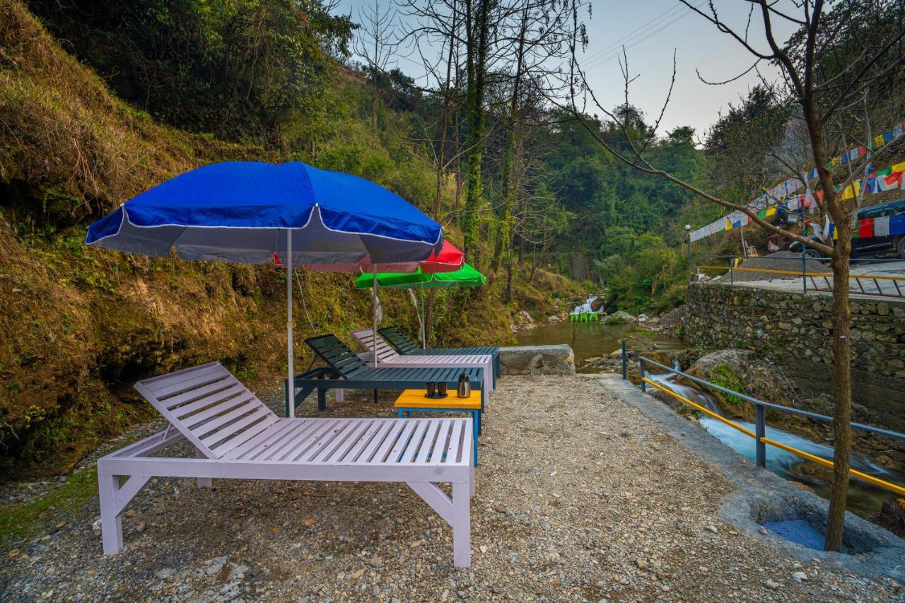 The Hosteller Mussoorie By The Streamside, Kempty Zewnętrze zdjęcie