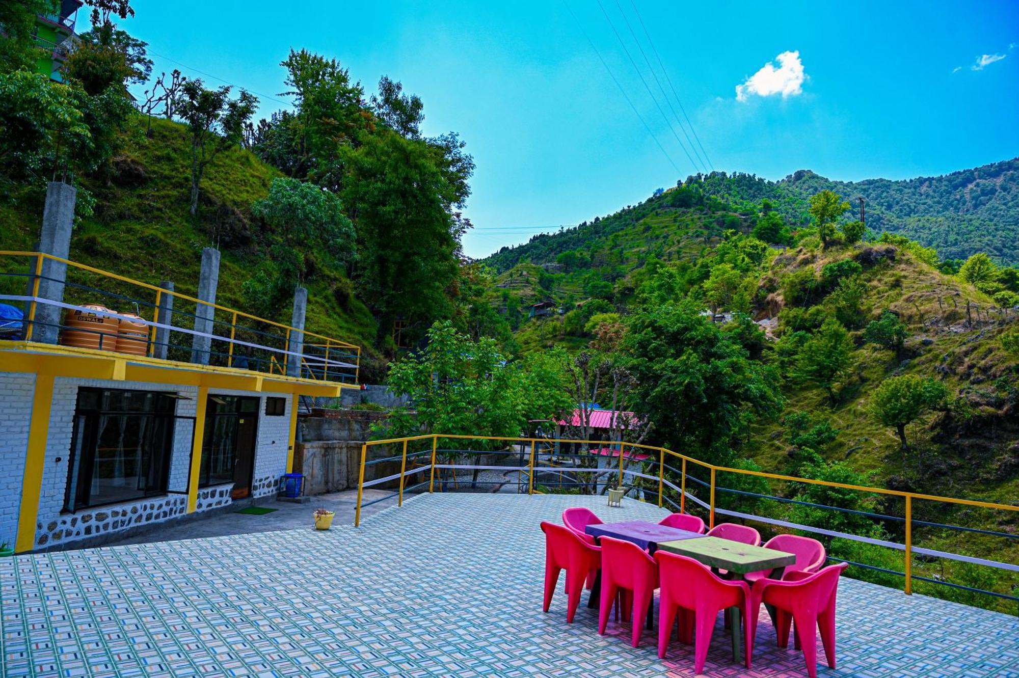 The Hosteller Mussoorie By The Streamside, Kempty Zewnętrze zdjęcie