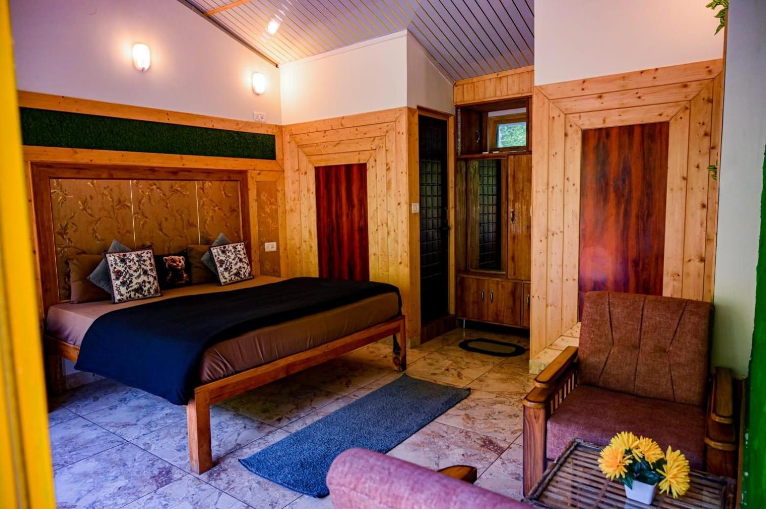 The Hosteller Mussoorie By The Streamside, Kempty Zewnętrze zdjęcie