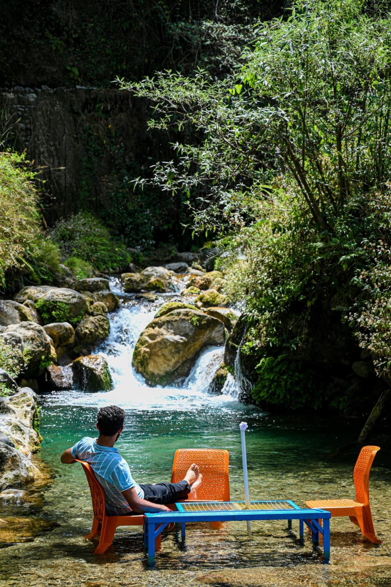 The Hosteller Mussoorie By The Streamside, Kempty Zewnętrze zdjęcie